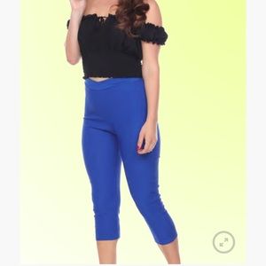 Bettie Page Cropped Stretch Capri Pant size 4 Blue
